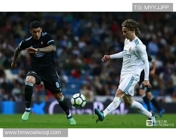 足球生英文学习指南助你轻松掌握足球术语与交流技巧